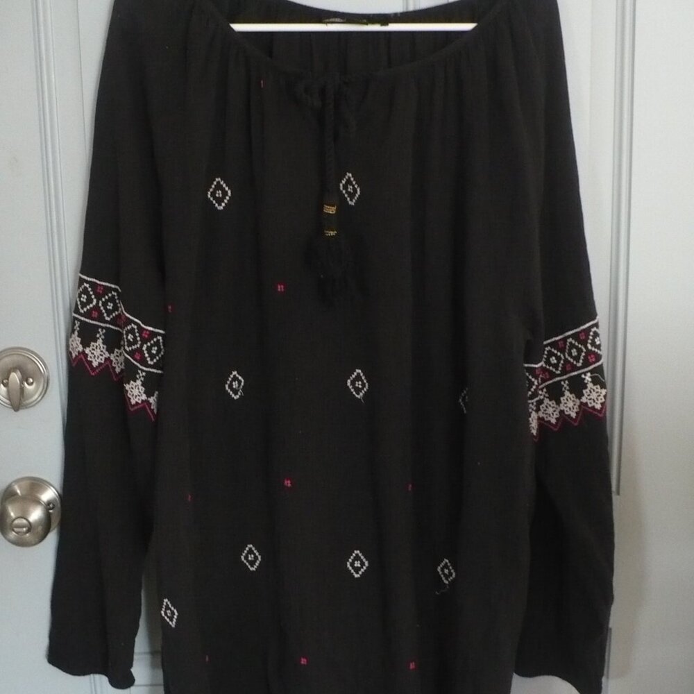 Embroidered Ladies Peasant Blouse Size 22 Long Sleeve